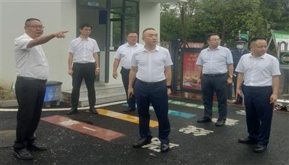 遂寧興業(yè)集團召開“問題大排查、作風大整治、工作大提升”專項行動現(xiàn)場推進會